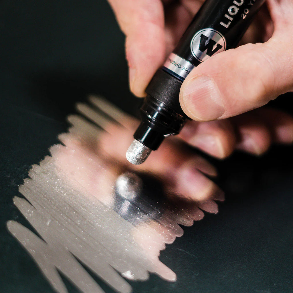 Molotow Liquid Chrome (2mm) image 1