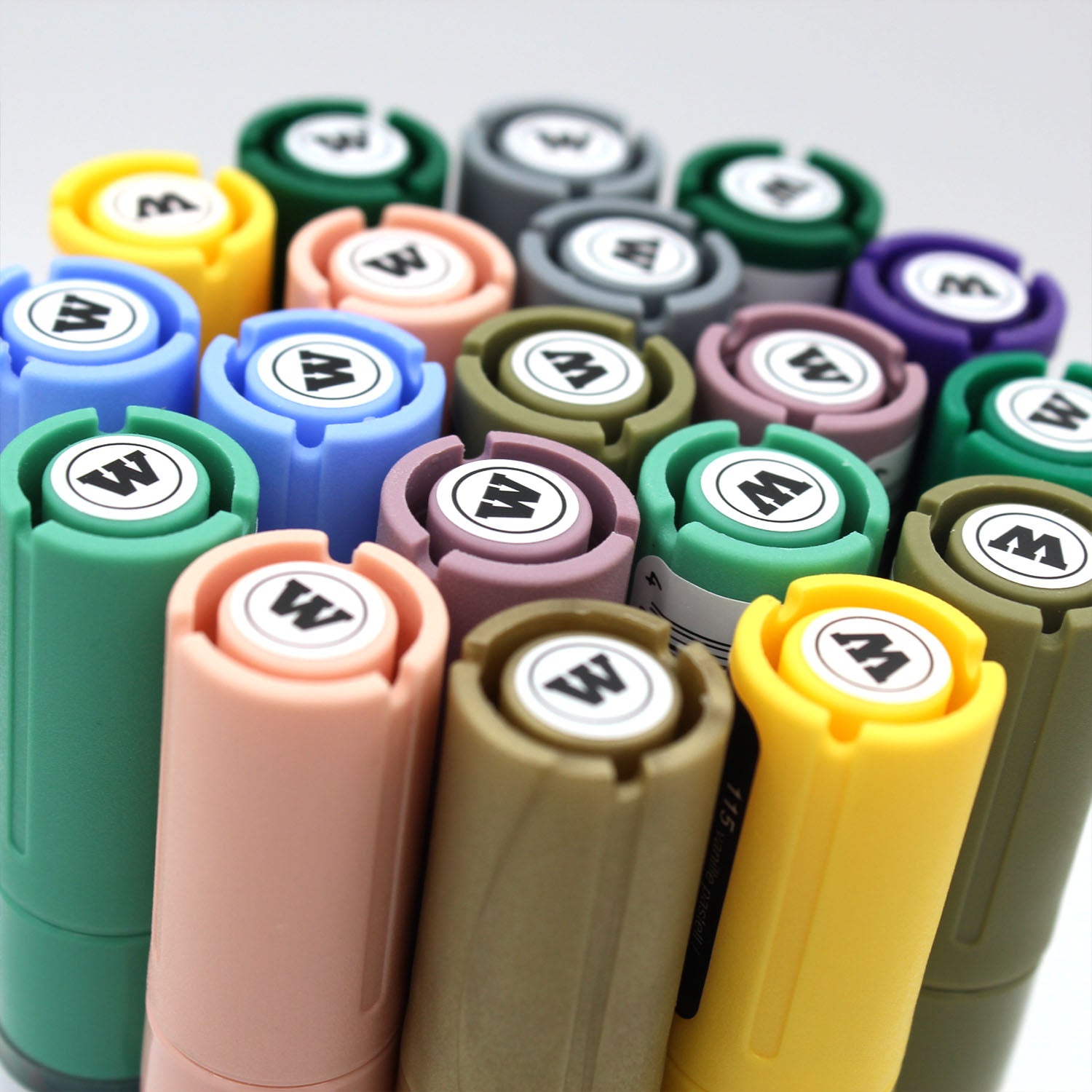 Molotow ONE4ALL 227HS Acrylic Marker (4mm) image 3
