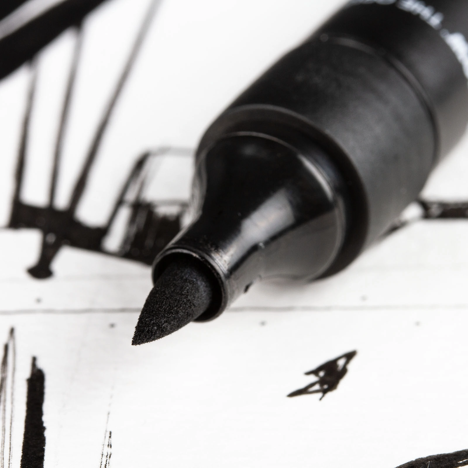 Molotow Blackliner Brush Detail
